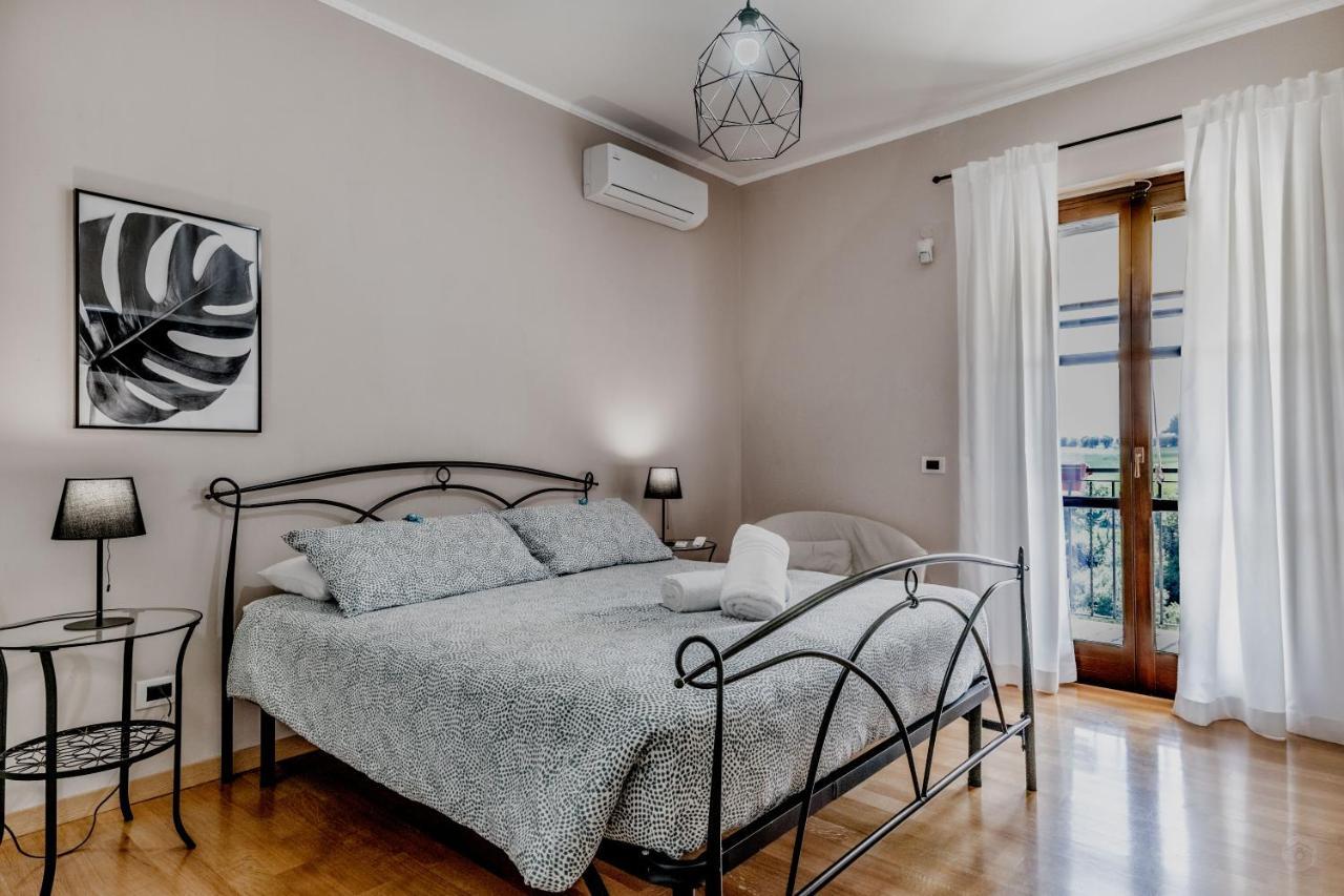 B&B A Casa Di Giulia Guidonia 外观 照片